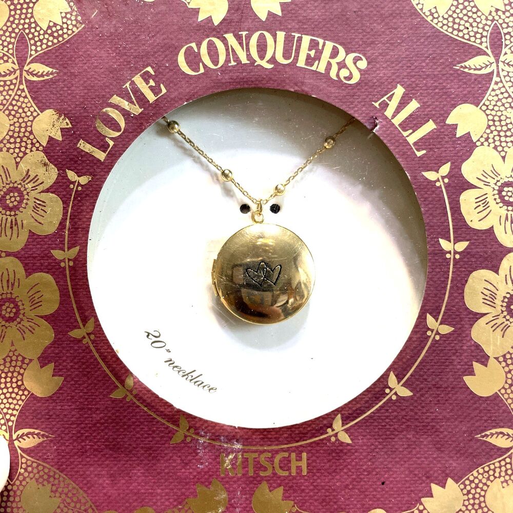 Kitsch Locket Hearts Gold Tone 20"